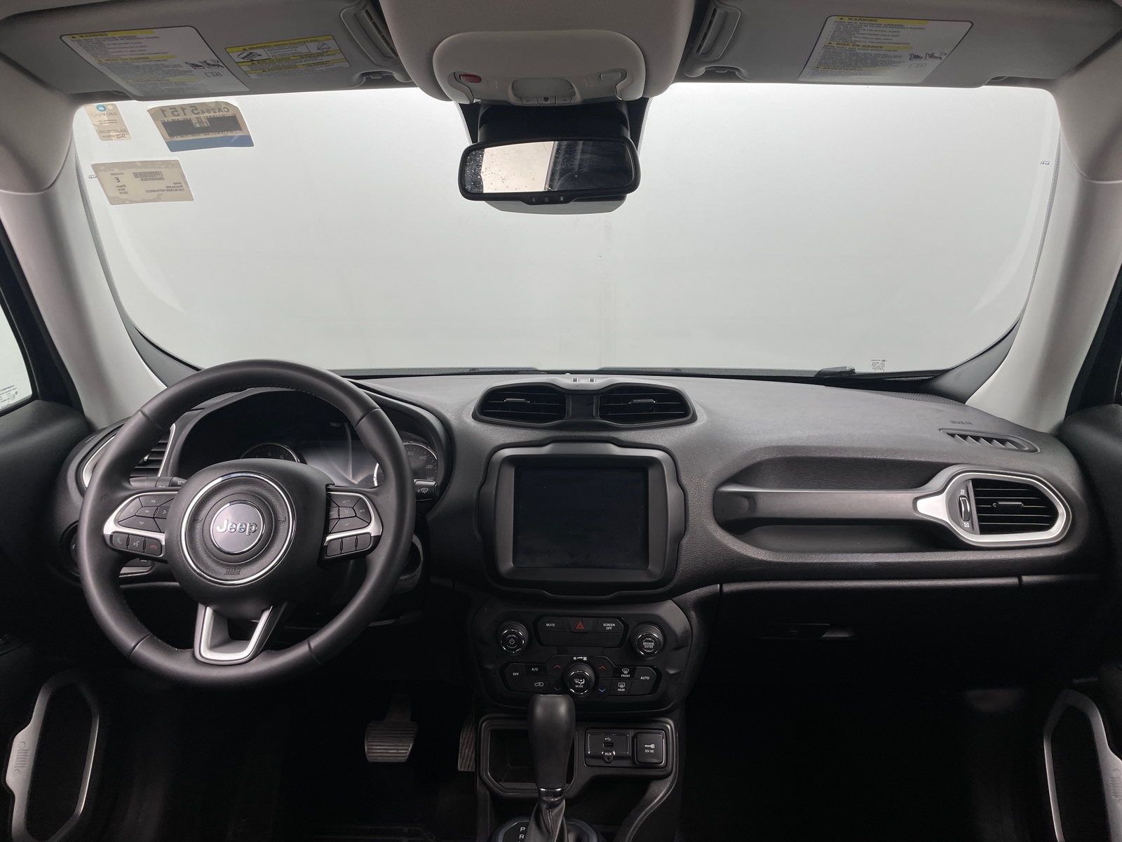 Thumbnail: 2019 Jeep Renegade - 3