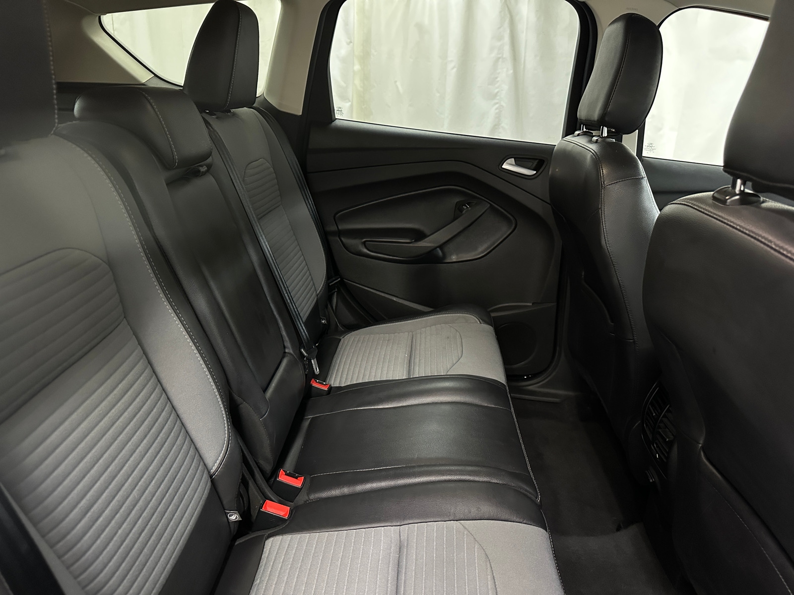 Thumbnail: 2019 Ford Escape - 6