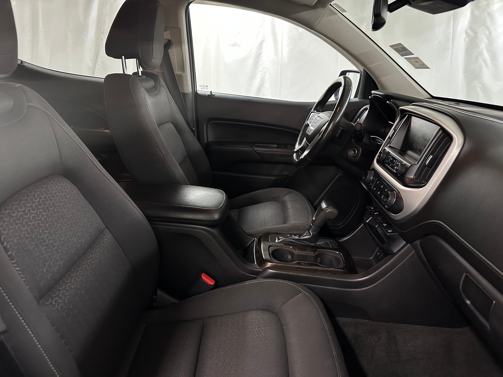 Thumbnail: 2015 GMC Canyon - 2