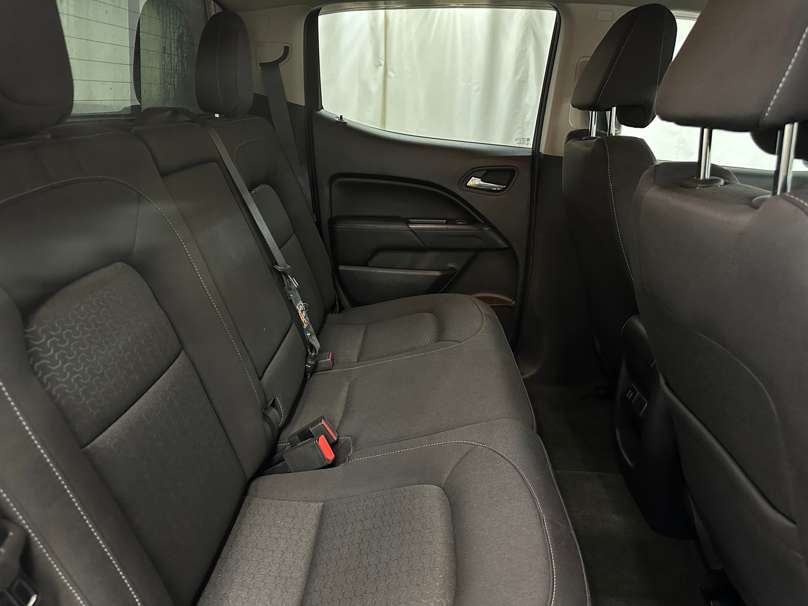 Thumbnail: 2015 GMC Canyon - 6