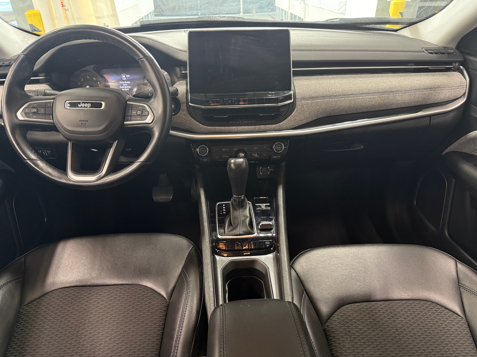 Thumbnail: 2022 Jeep Compass - 3