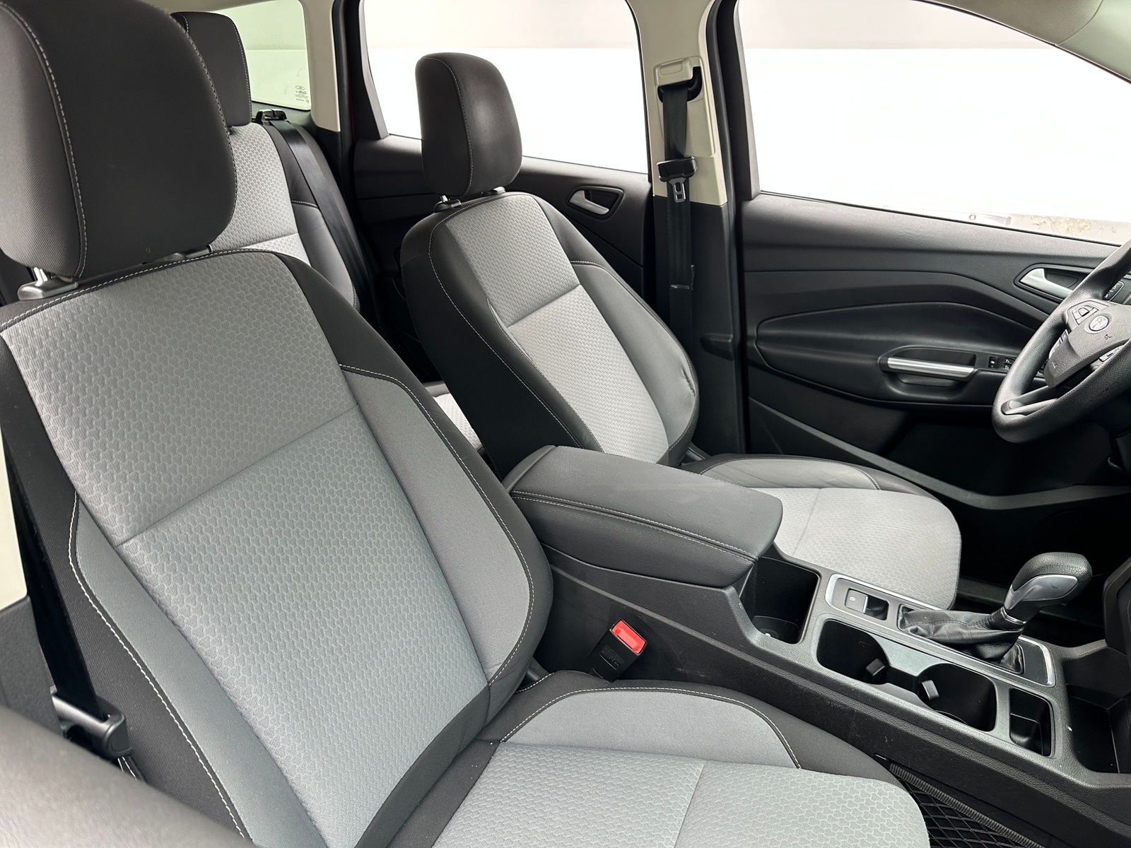 Thumbnail: 2019 Ford Escape - 2