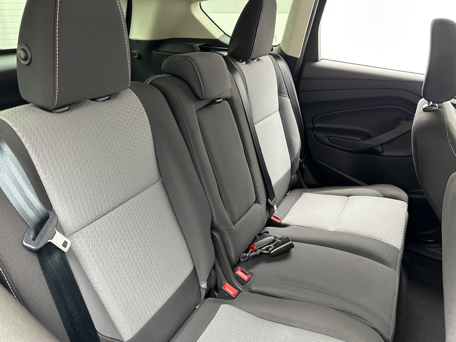 Thumbnail: 2019 Ford Escape - 6