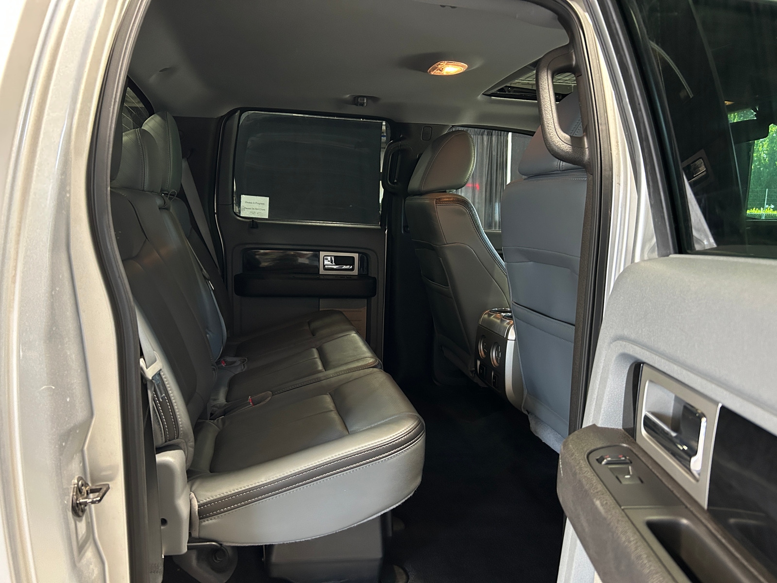 Thumbnail: 2011 Ford Econoline - 6