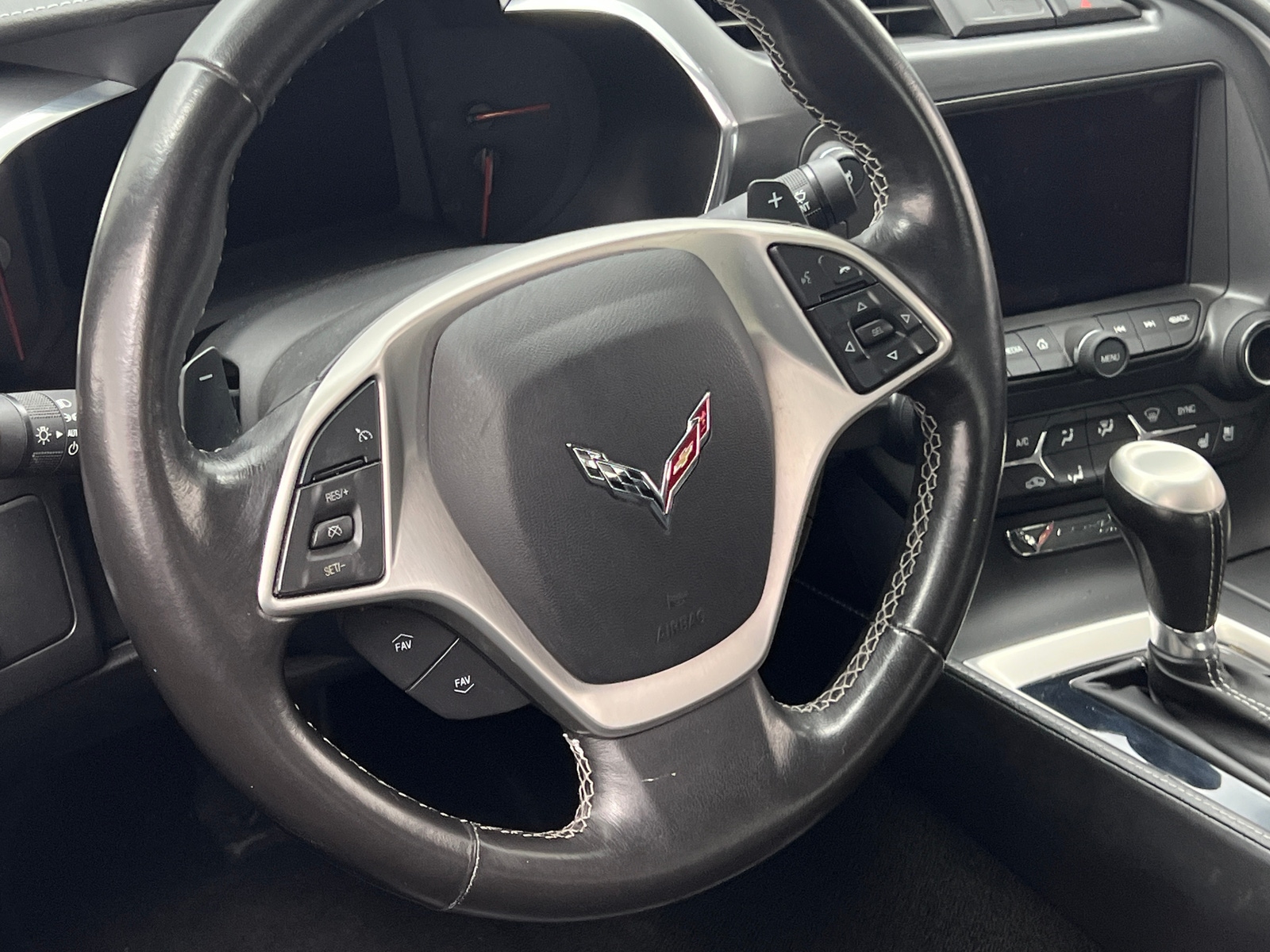 Thumbnail: 2014 Chevrolet Corvette - 3