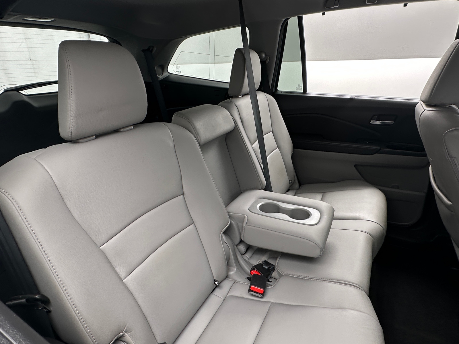 Thumbnail: 2018 Honda Pilot - 5