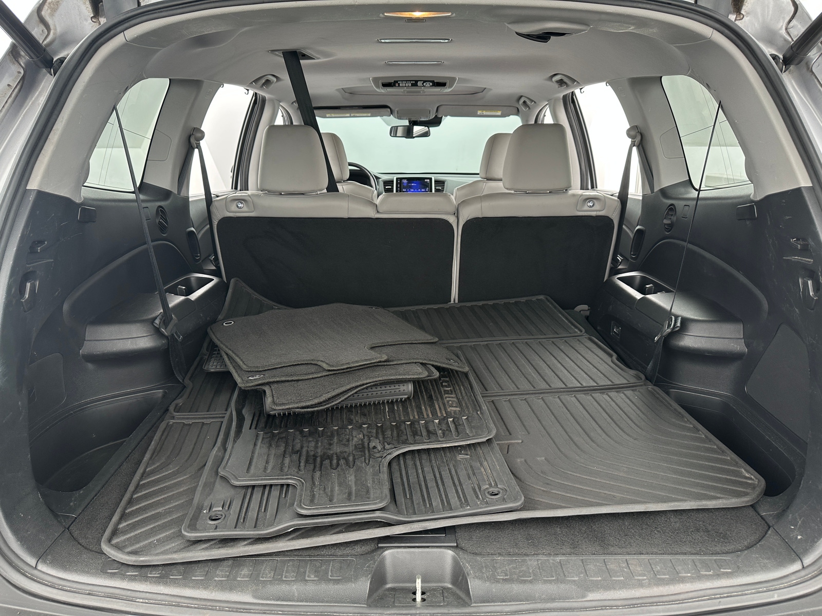 Thumbnail: 2018 Honda Pilot - 6