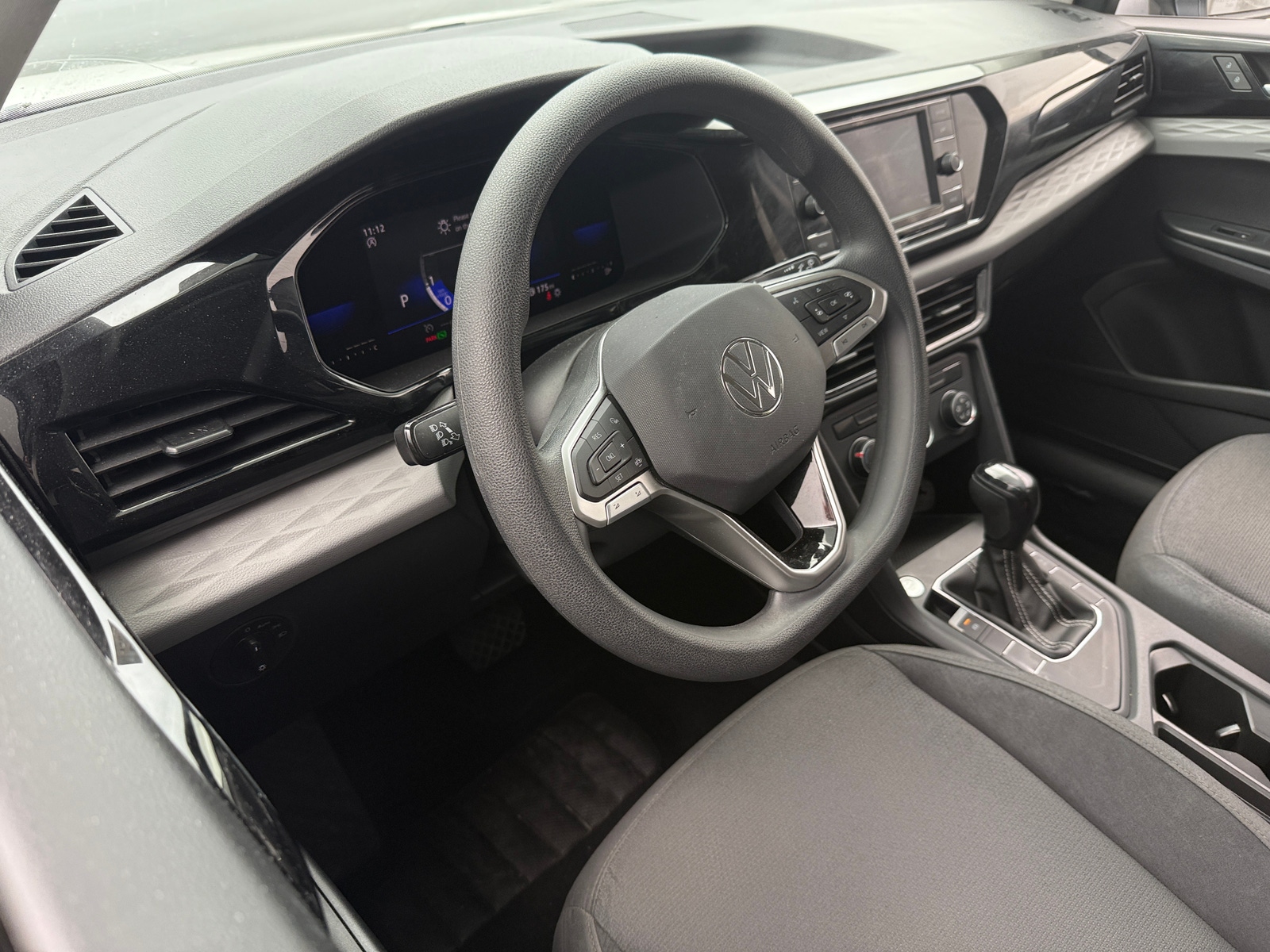 Thumbnail: 2022 Volkswagen Taos - 3