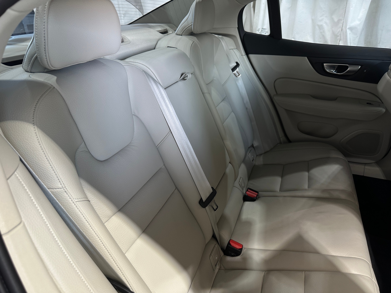 Thumbnail: 2024 Volvo S60 - 5