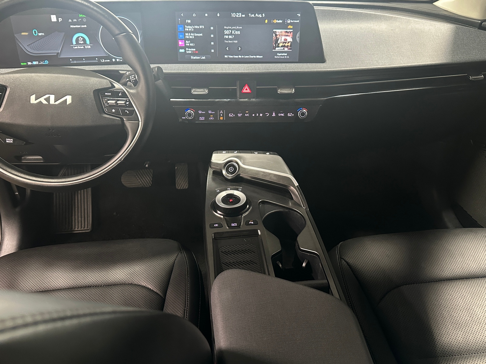 Thumbnail: 2022 Kia EV6 - 2
