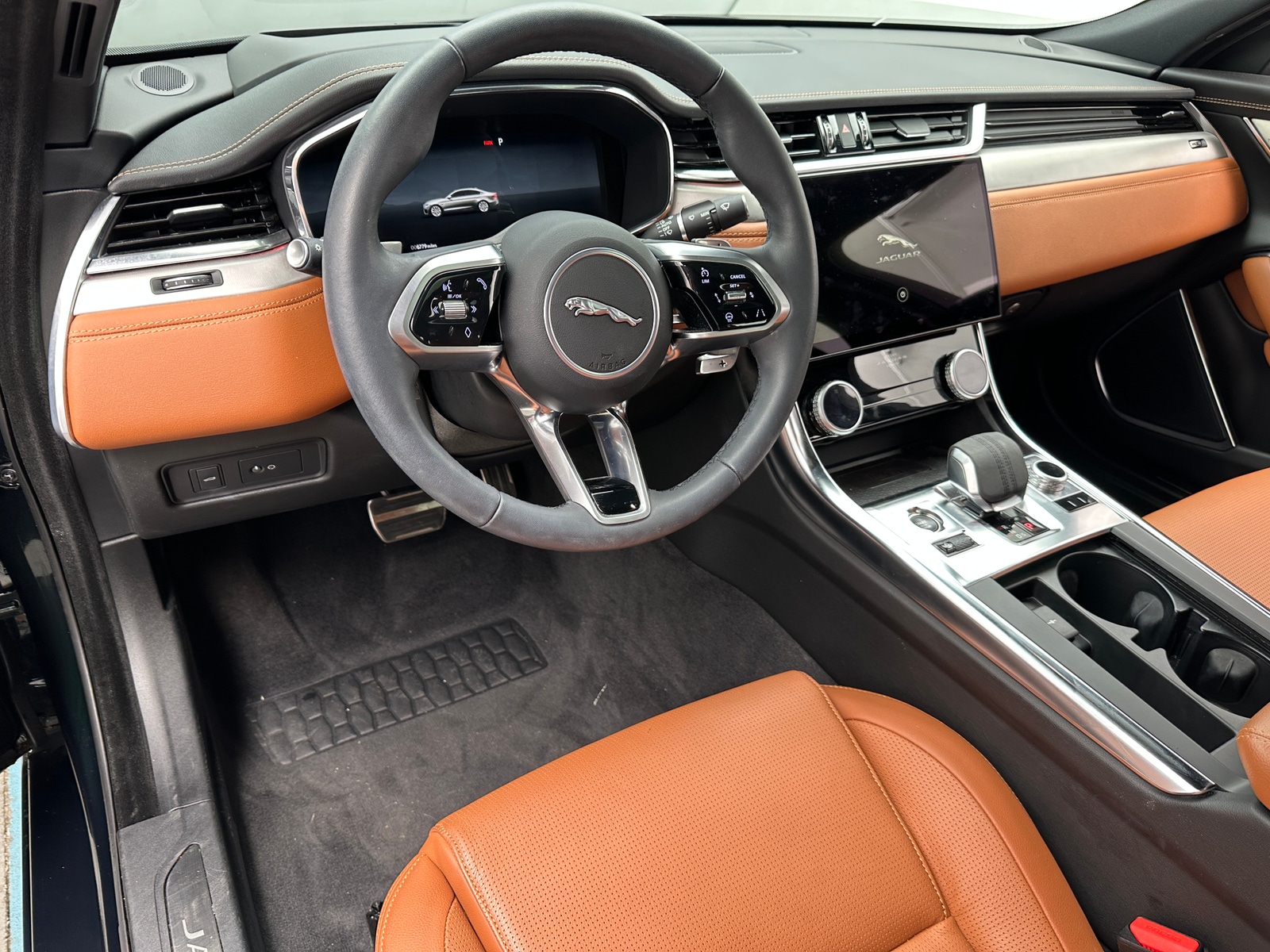 Thumbnail: 2024 Jaguar XF - 2