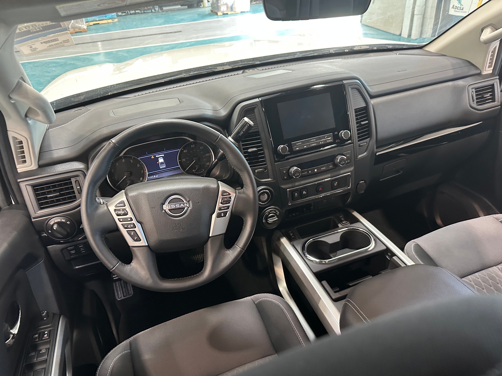 Thumbnail: 2024 Nissan Titan - 3
