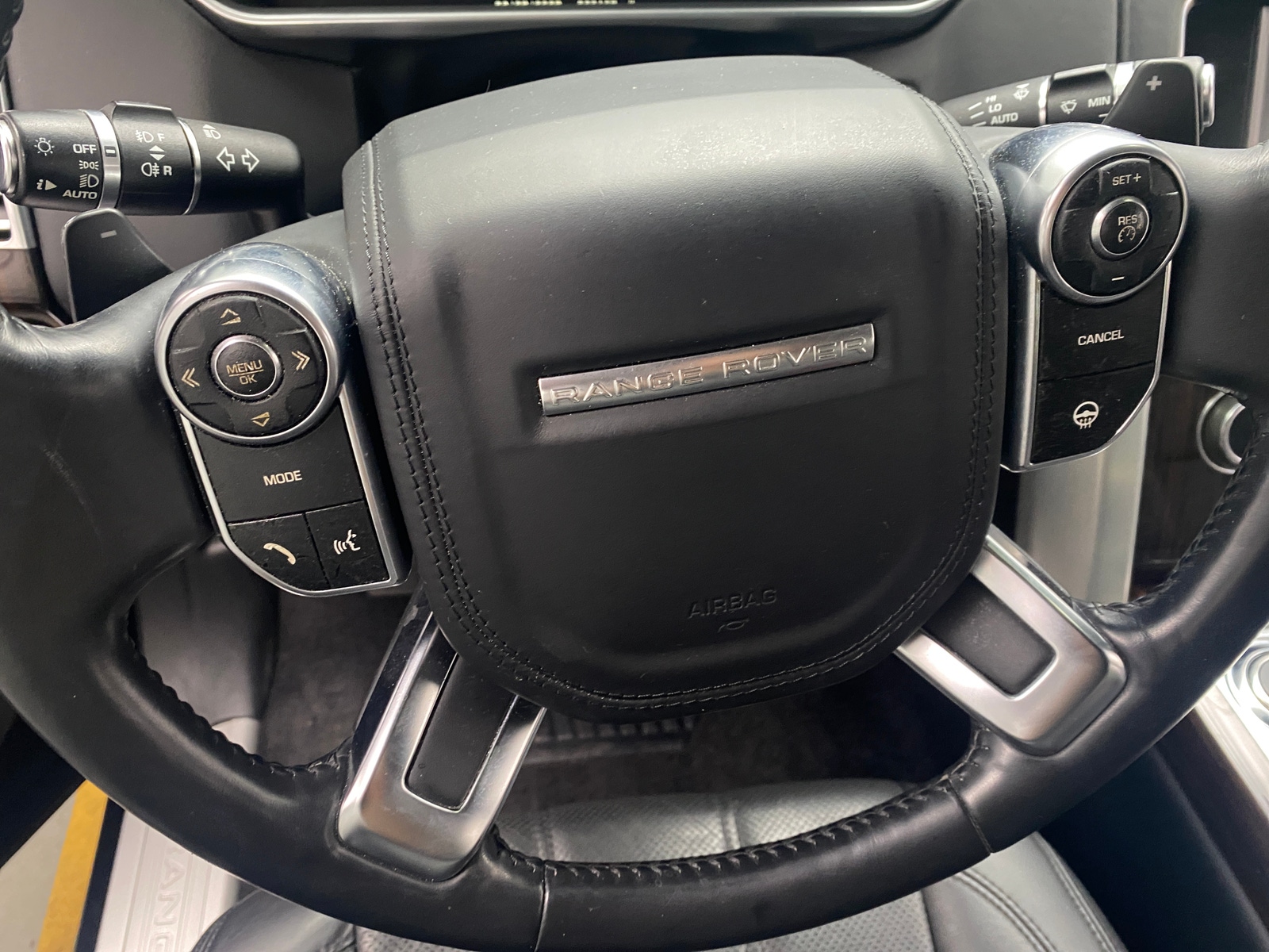 Thumbnail: 2014 Land Rover Range Rover - 4