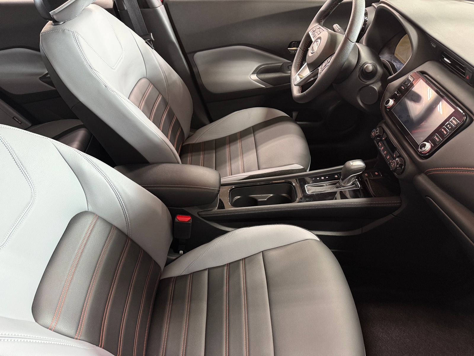 Thumbnail: 2024 Nissan Kicks - 2