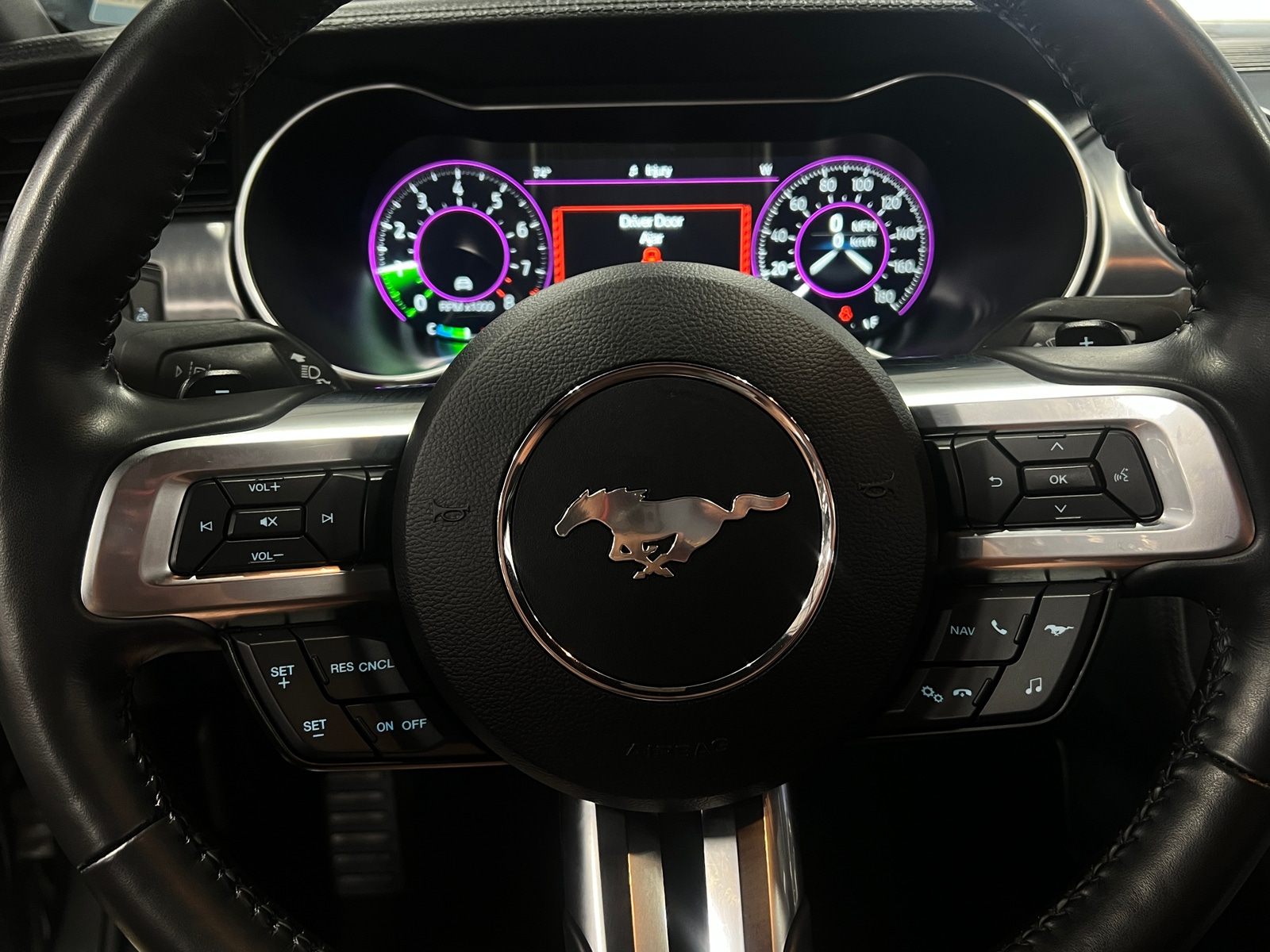 Thumbnail: 2022 Ford Mustang - 4