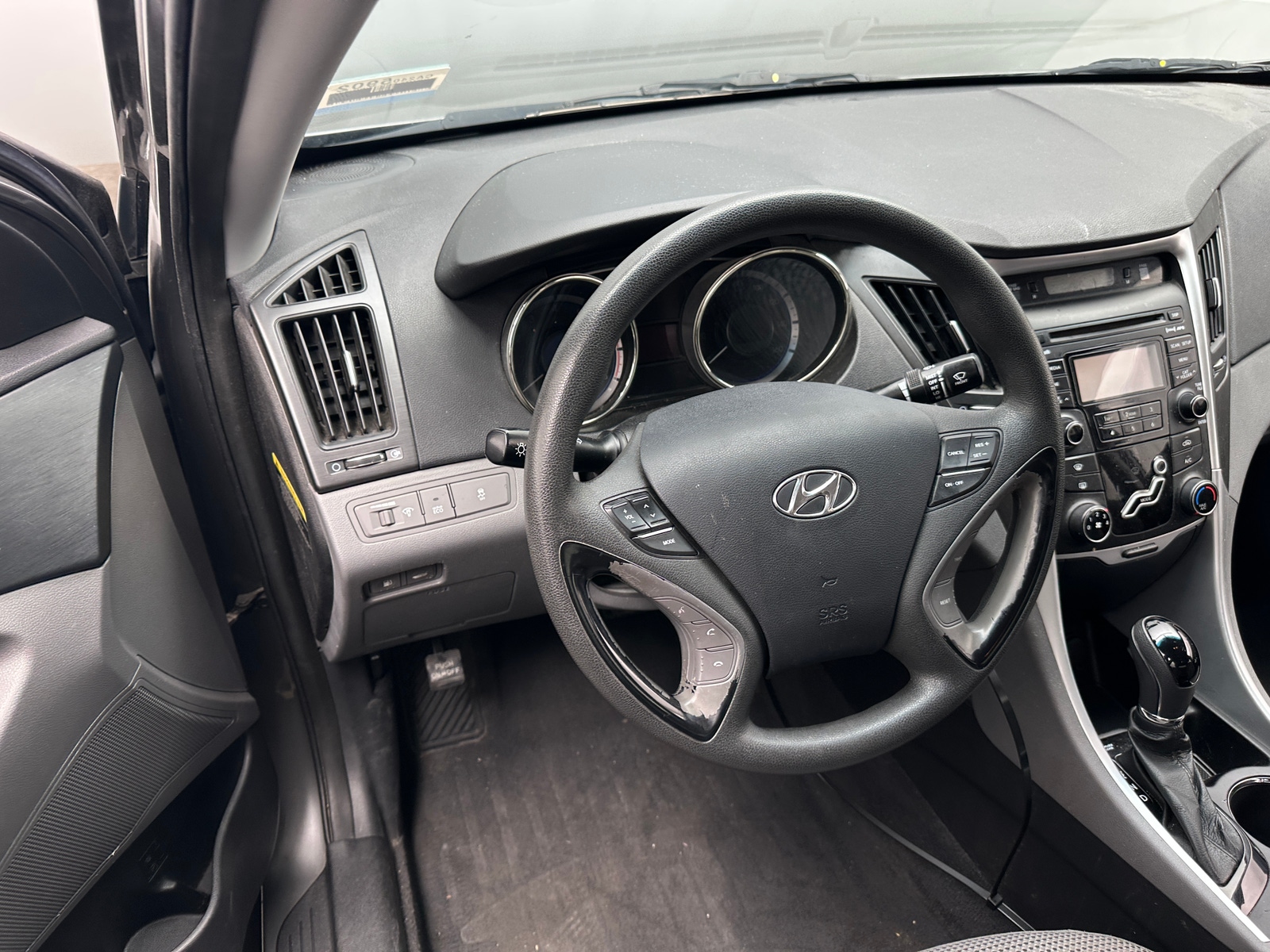 Thumbnail: 2013 Hyundai Sonata - 5