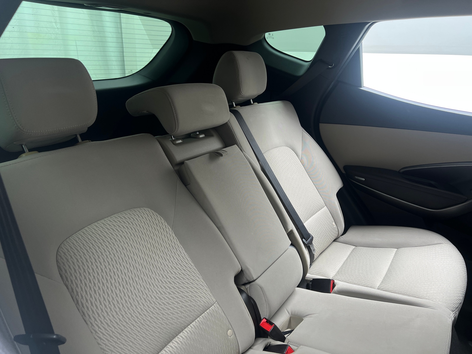 Thumbnail: 2017 Hyundai Santa Fe - 6