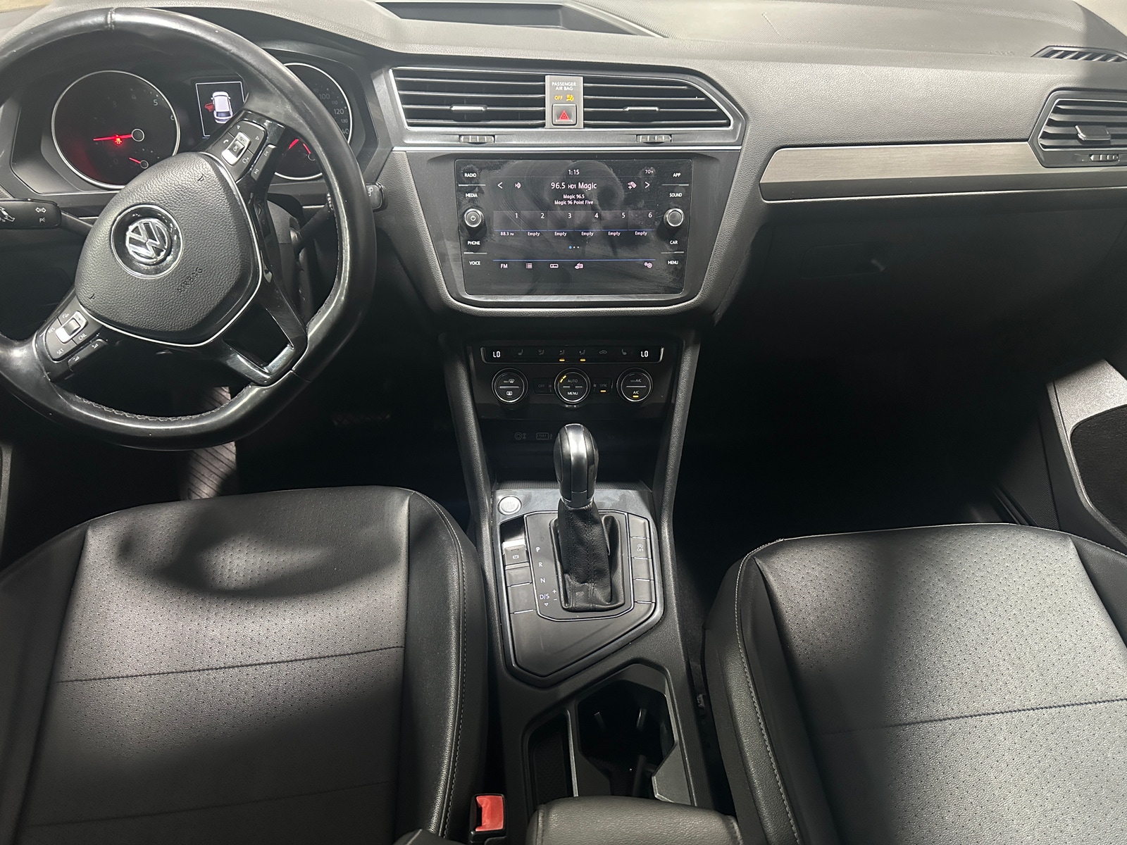Thumbnail: 2018 Volkswagen Tiguan - 2