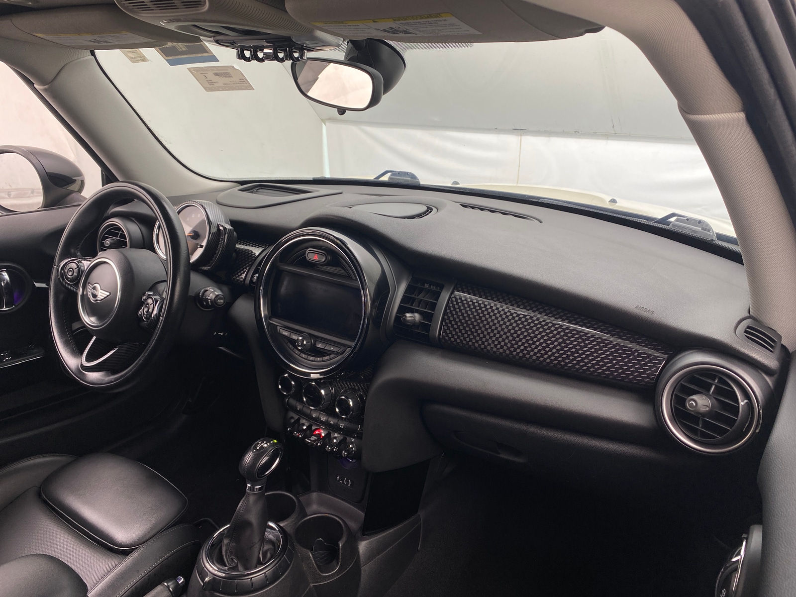 Thumbnail: 2015 MINI Cooper Hardtop - 2