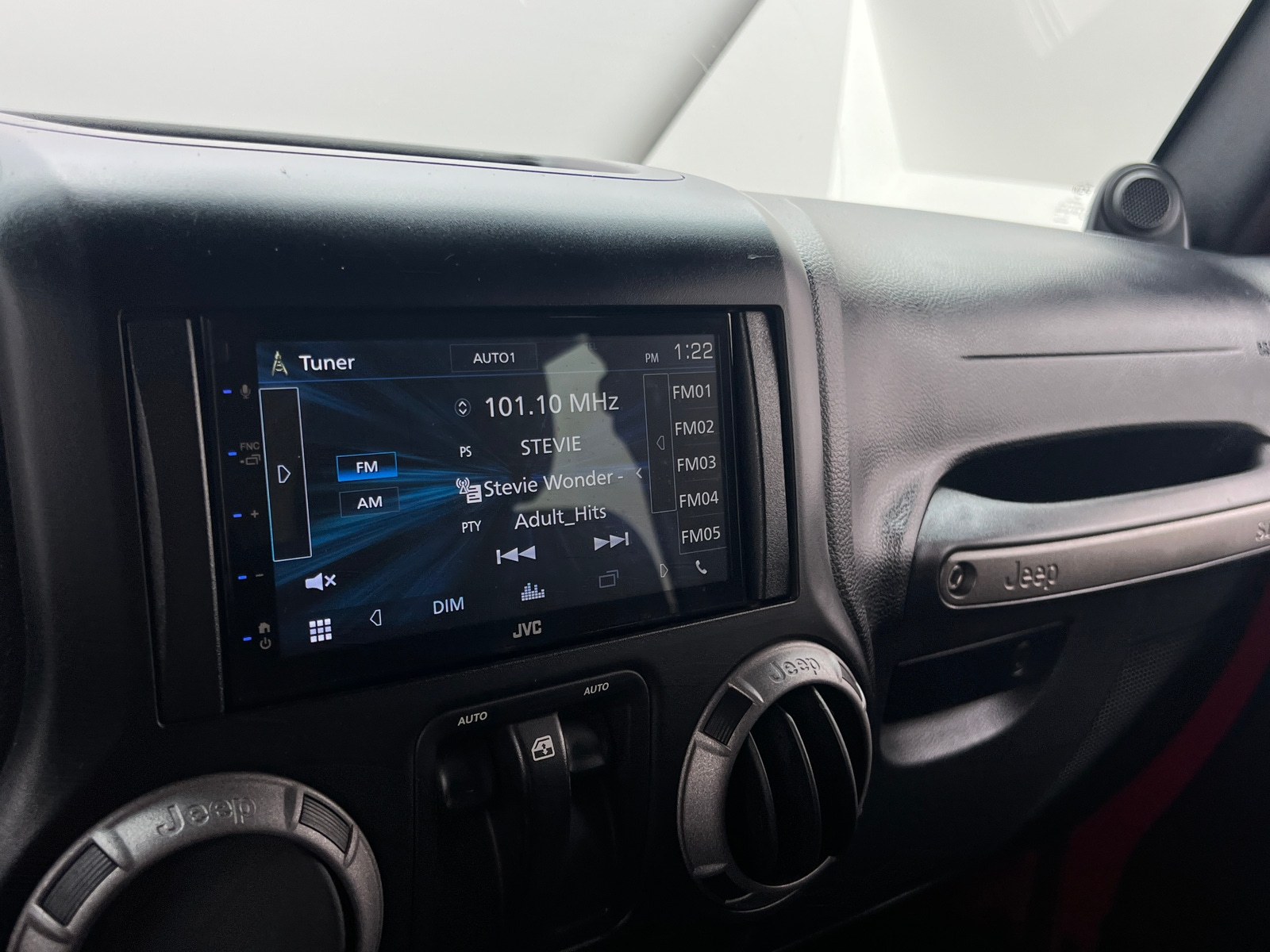 Thumbnail: 2012 Jeep Wrangler - 3