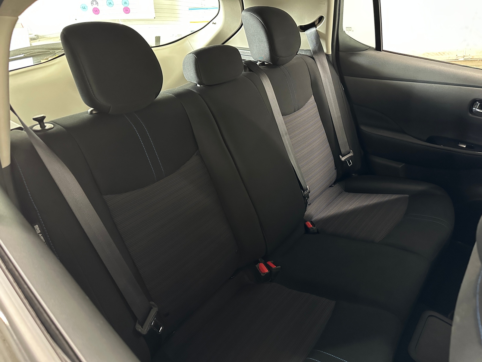Thumbnail: 2021 Nissan Leaf - 6