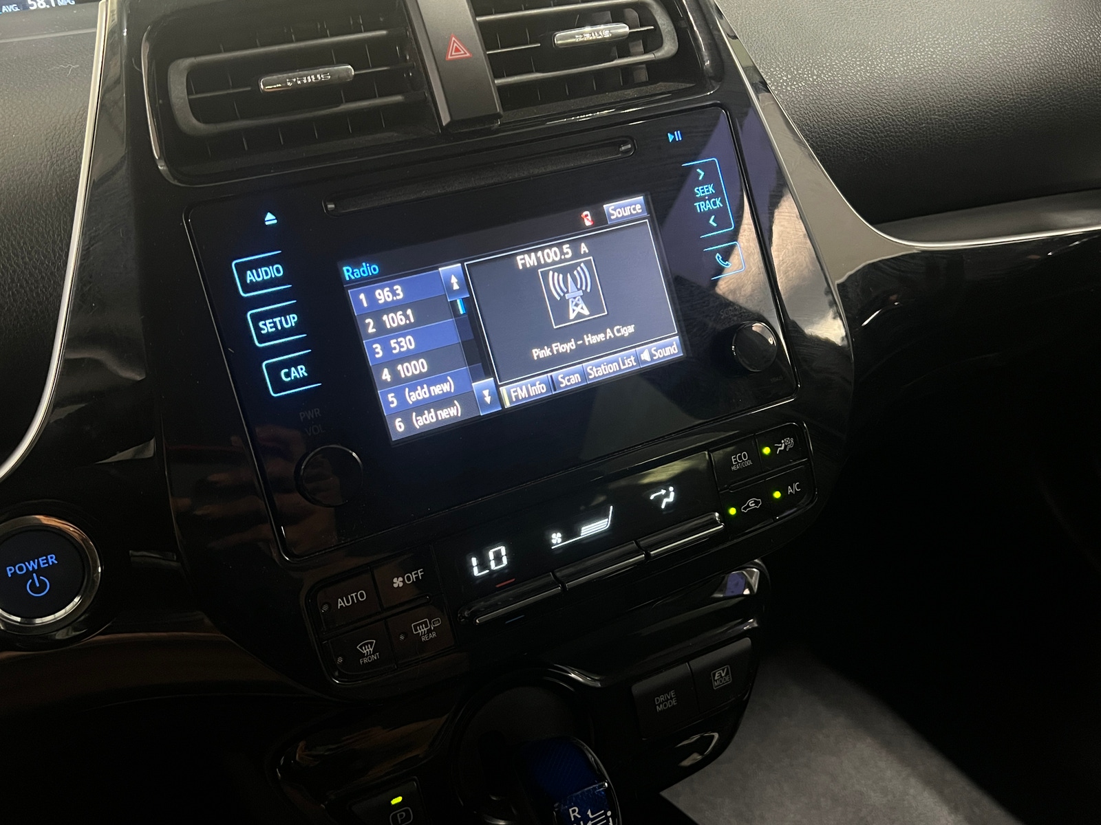 Thumbnail: 2019 Toyota Prius - 4