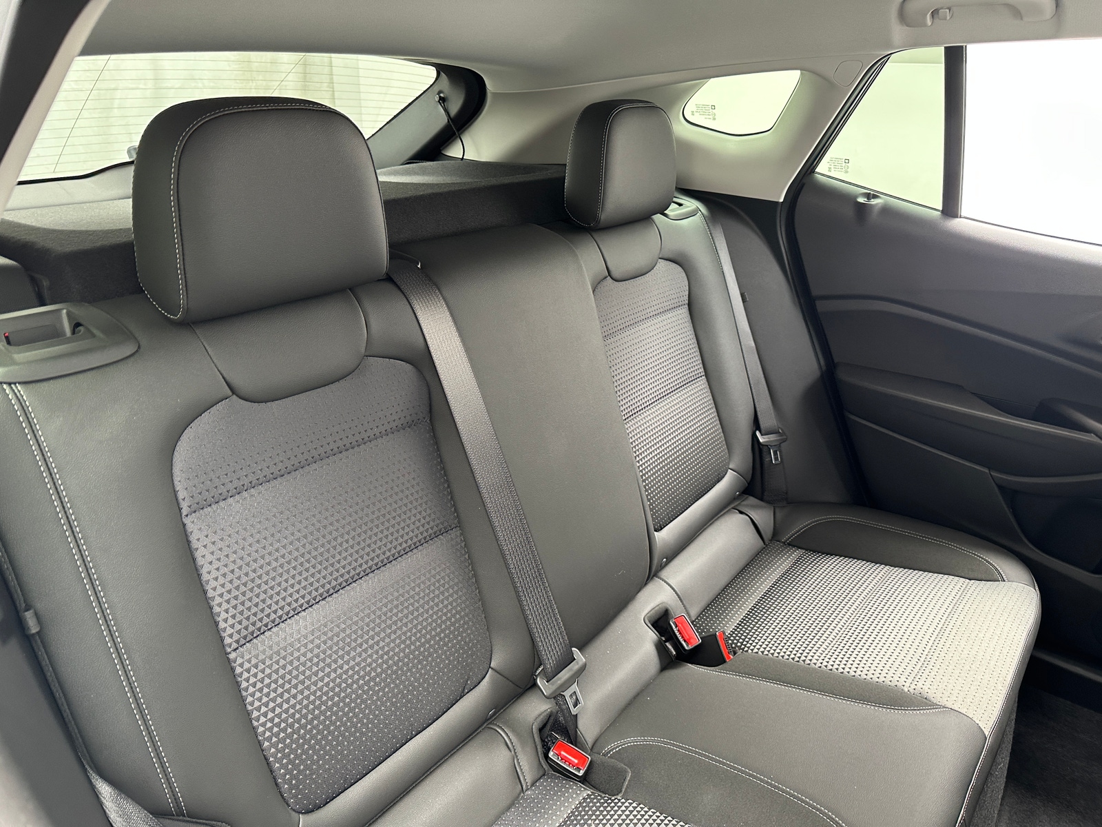 Thumbnail: 2025 Chevrolet Trax - 6