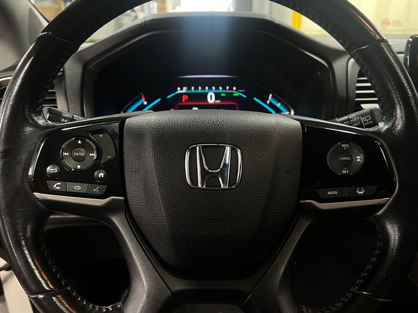 Thumbnail: 2018 Honda Odyssey - 4