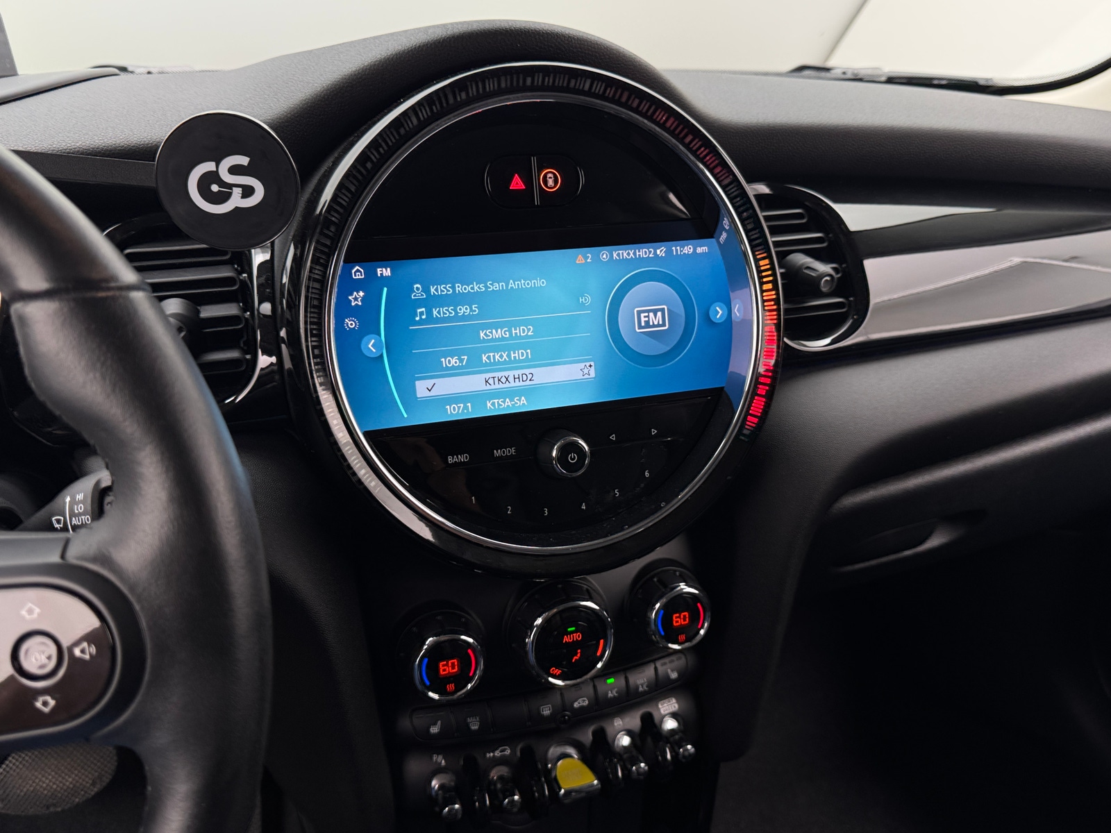 Thumbnail: 2022 MINI Cooper Hardtop - 3