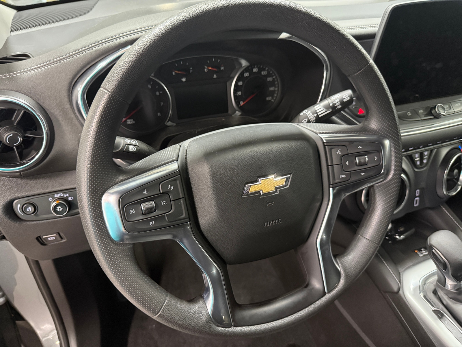 Thumbnail: 2023 Chevrolet Blazer - 5