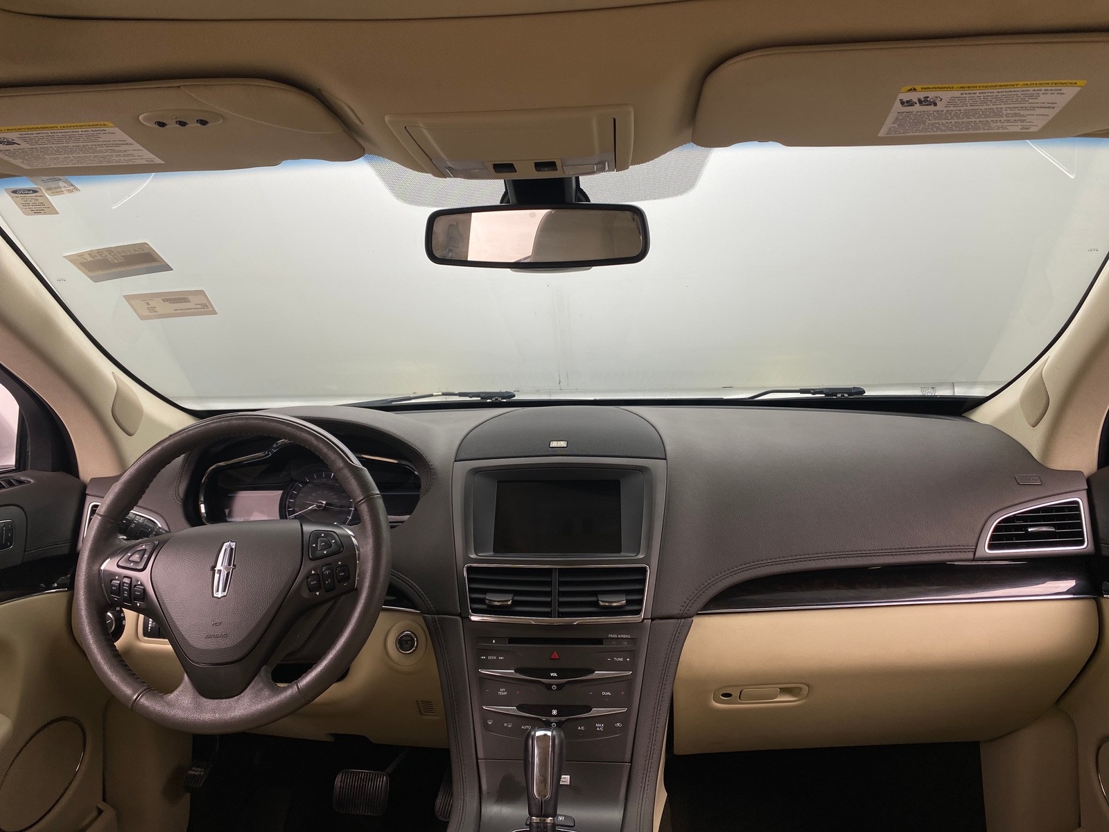 Thumbnail: 2019 Lincoln MKT - 2