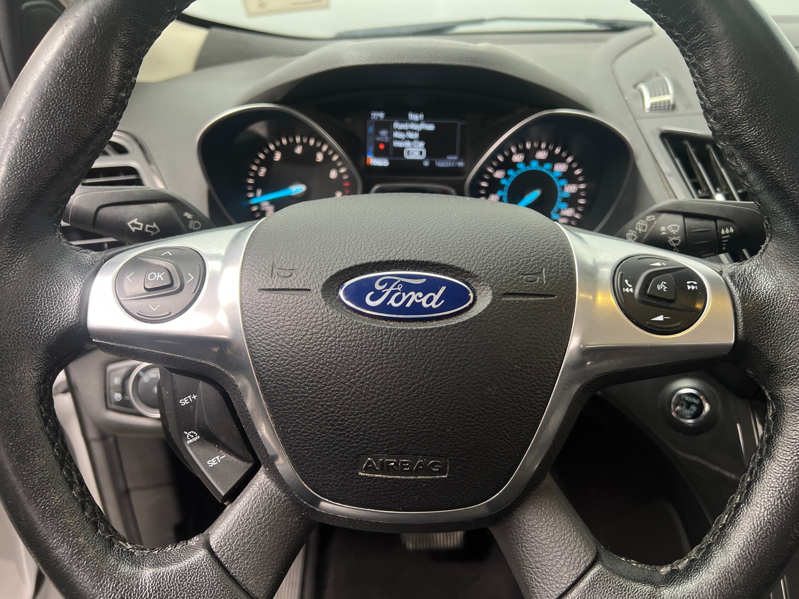 Thumbnail: 2016 Ford Escape - 4
