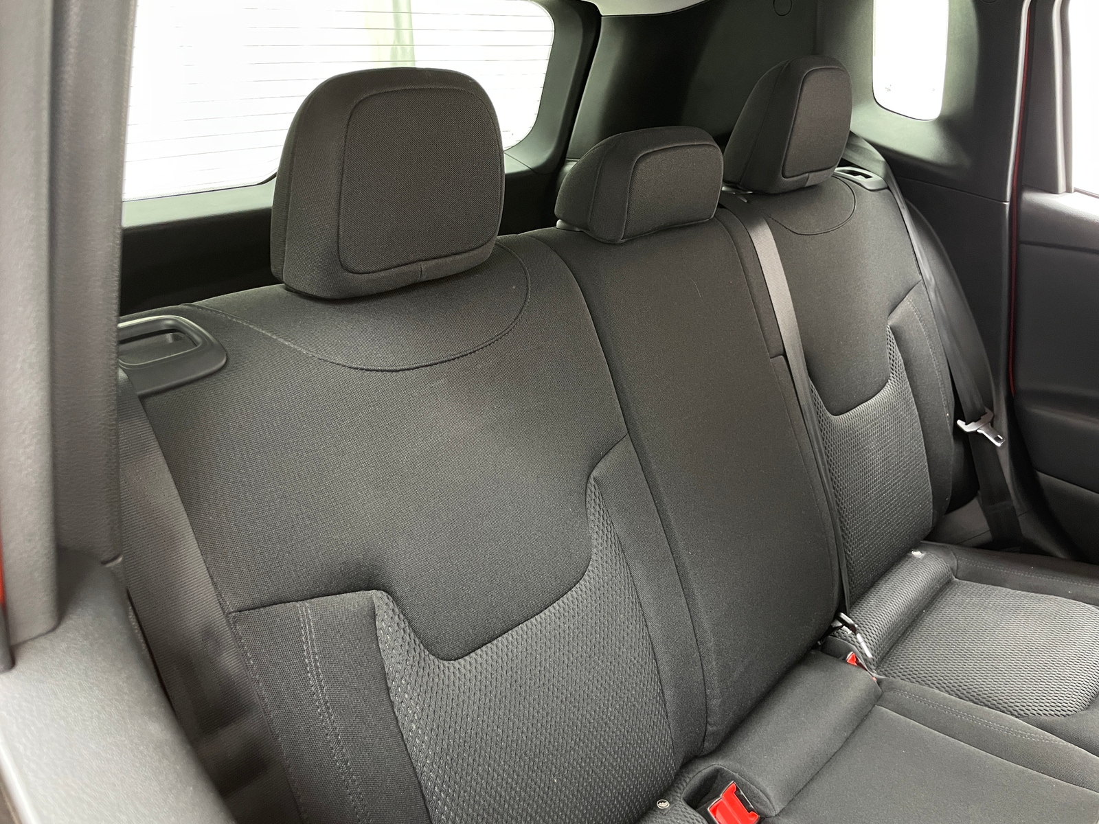 Thumbnail: 2018 Jeep Renegade - 6