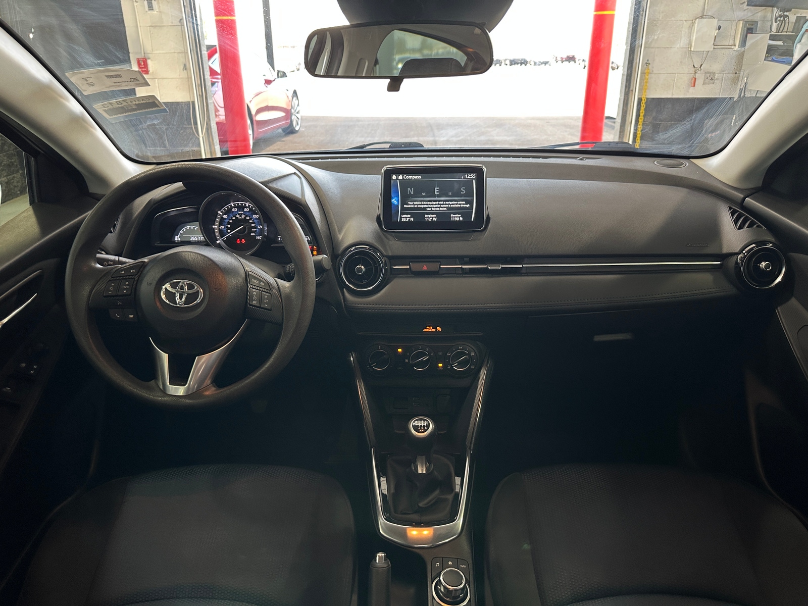 Thumbnail: 2017 Toyota Yaris iA - 3