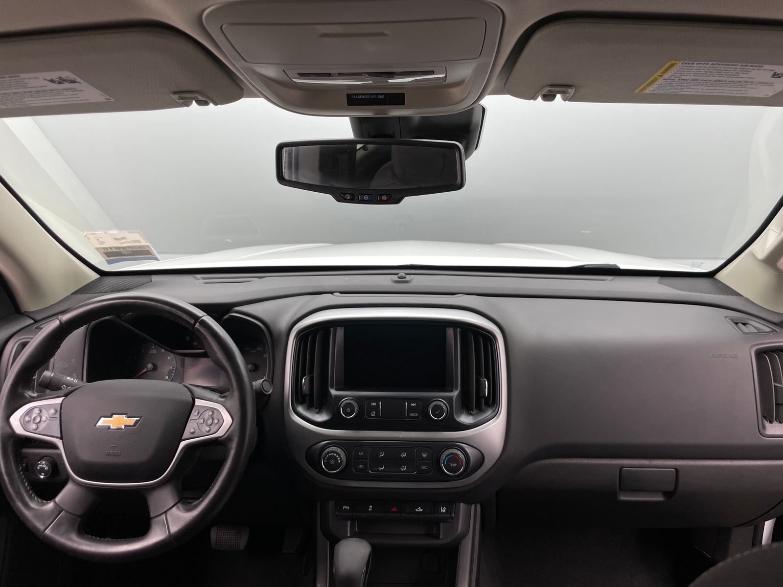 Thumbnail: 2022 Chevrolet Colorado - 3