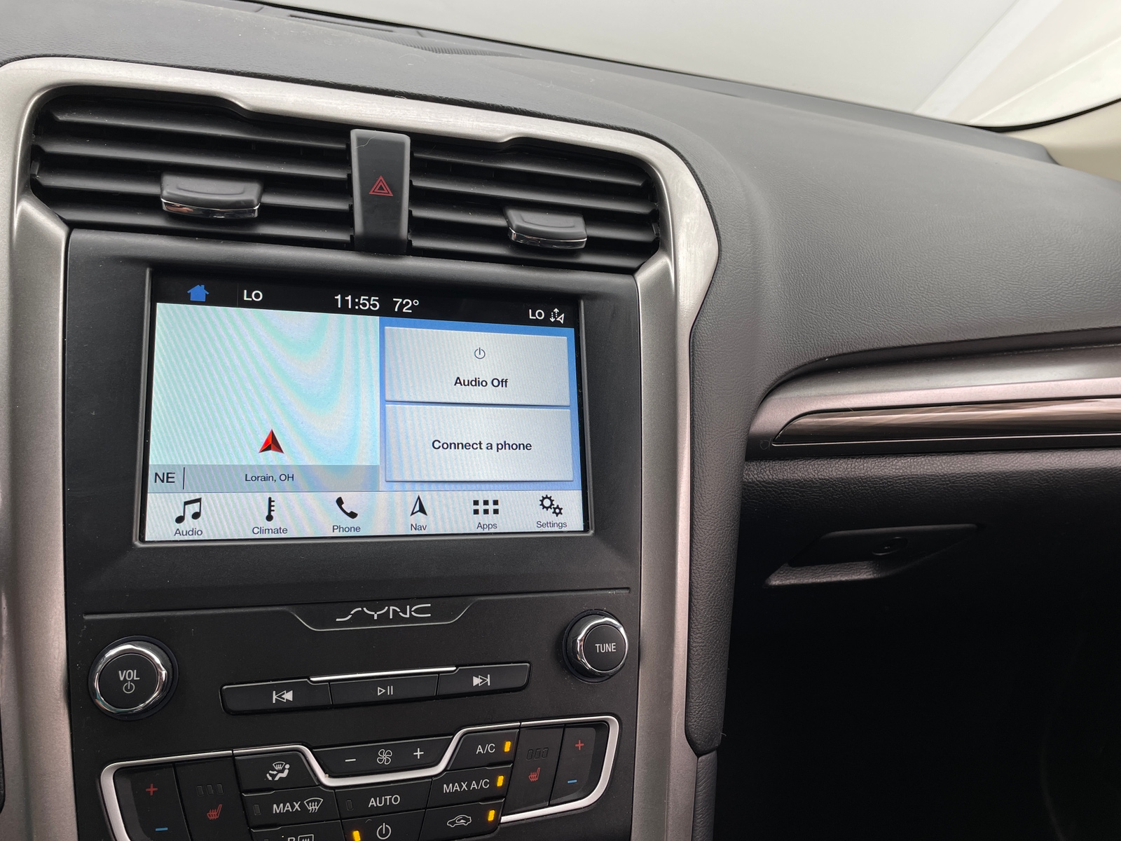 Thumbnail: 2019 Ford Fusion - 3