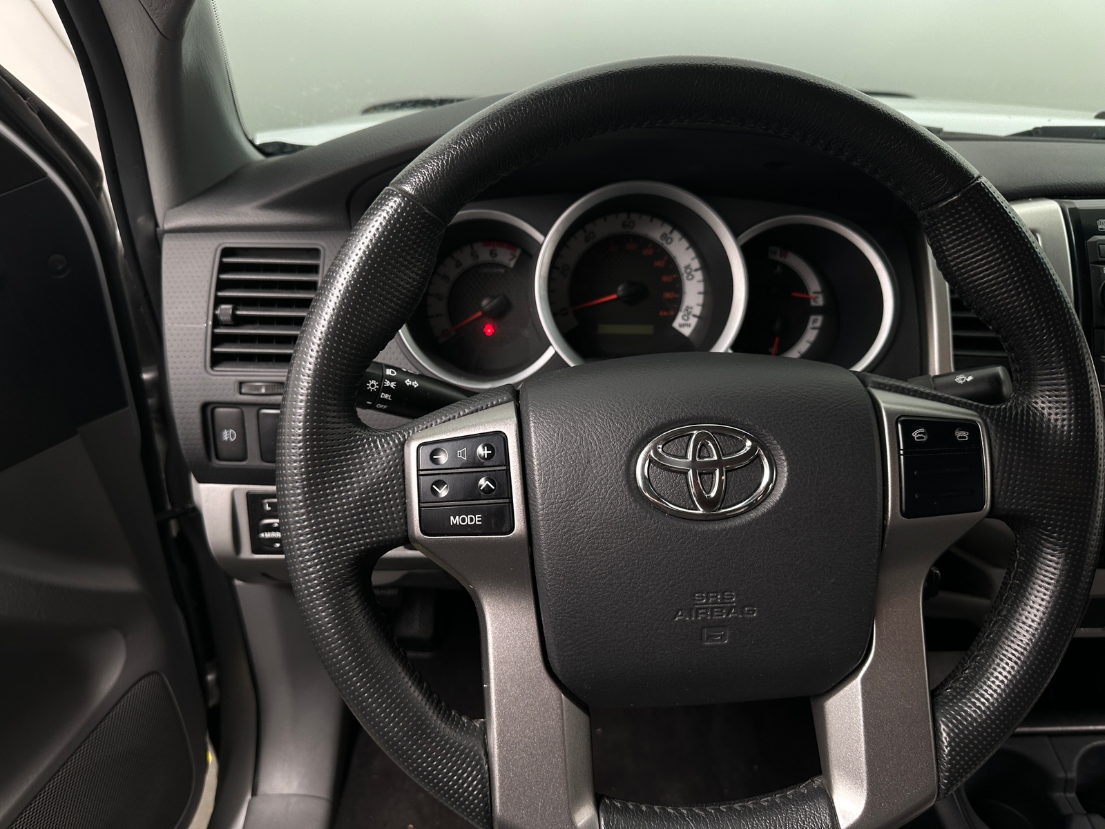 Thumbnail: 2013 Toyota Tacoma - 5