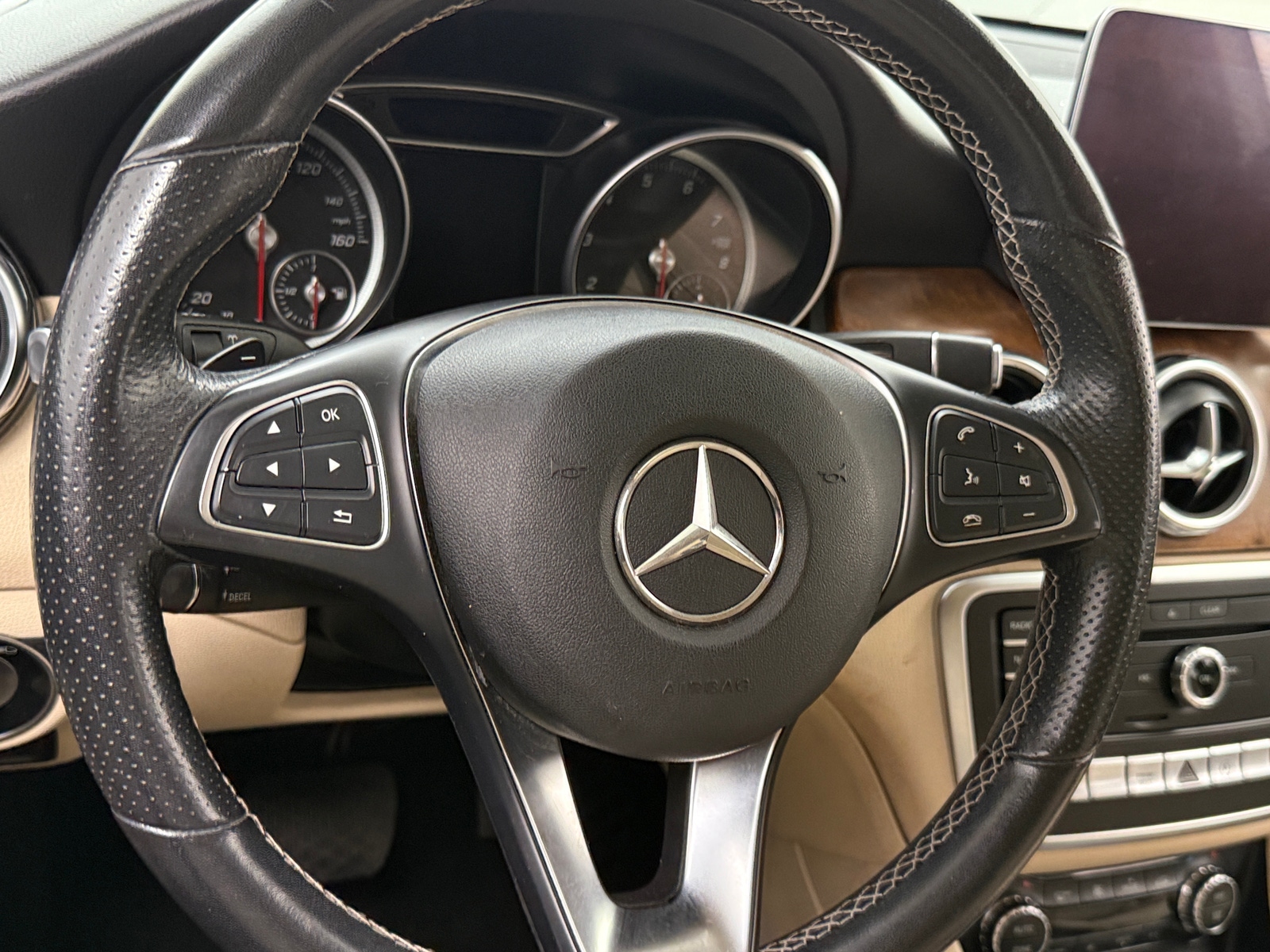 Thumbnail: 2019 Mercedes-Benz GLA - 4