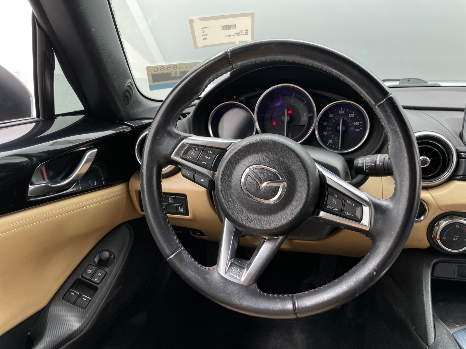 Thumbnail: 2016 Mazda MX-5 Miata - 4