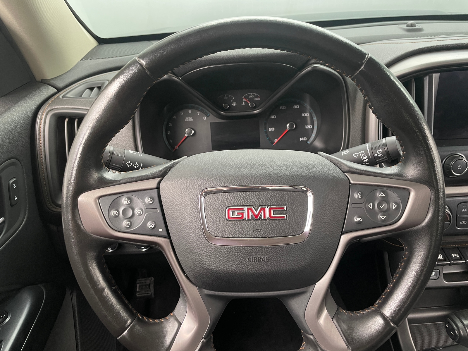 Thumbnail: 2021 GMC Canyon - 4