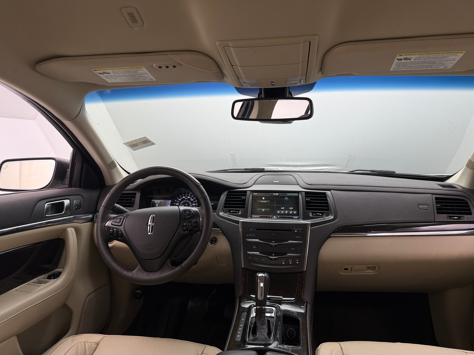 Thumbnail: 2015 Lincoln MKS - 2