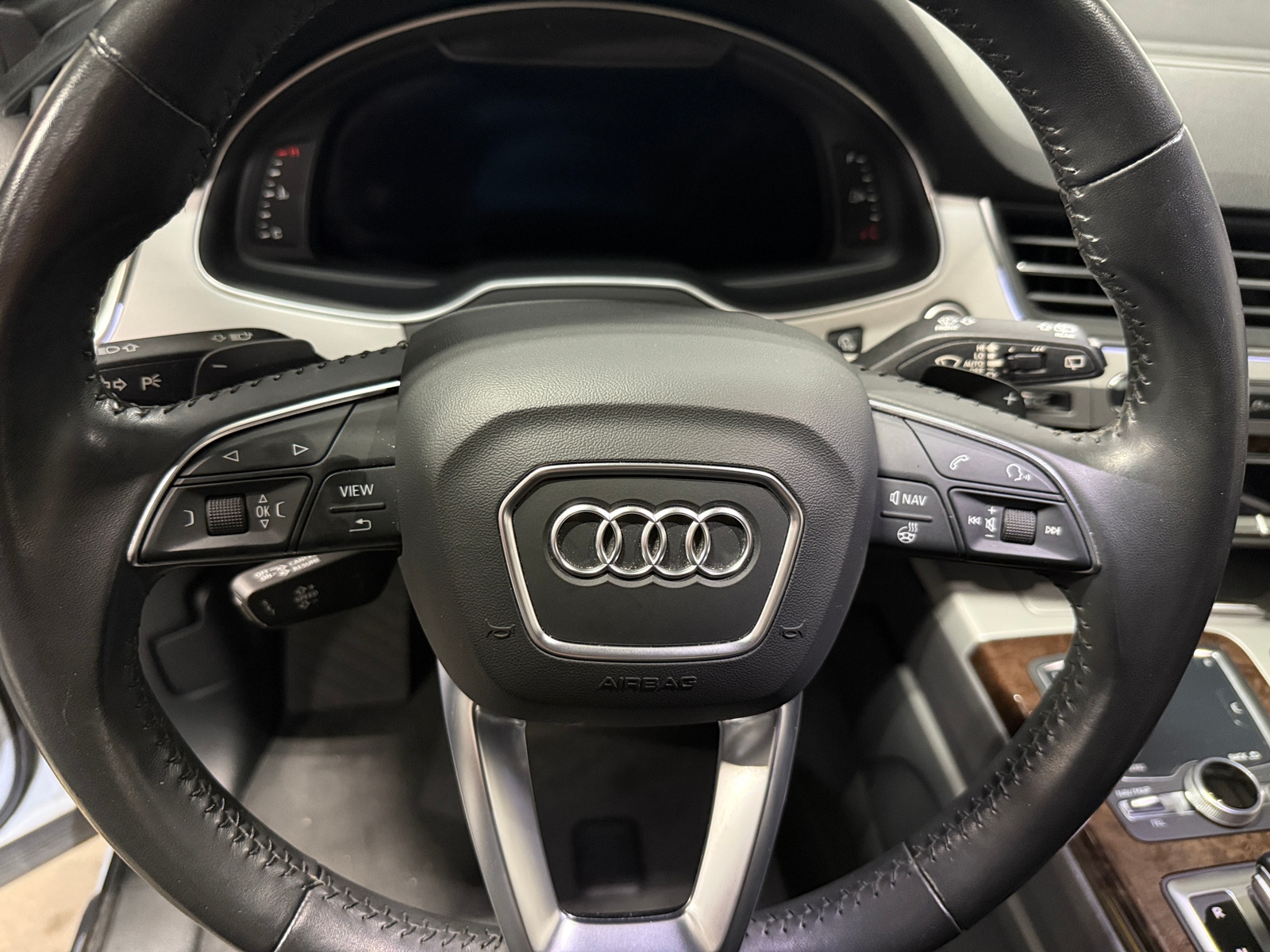 Thumbnail: 2019 Audi Q7 - 4