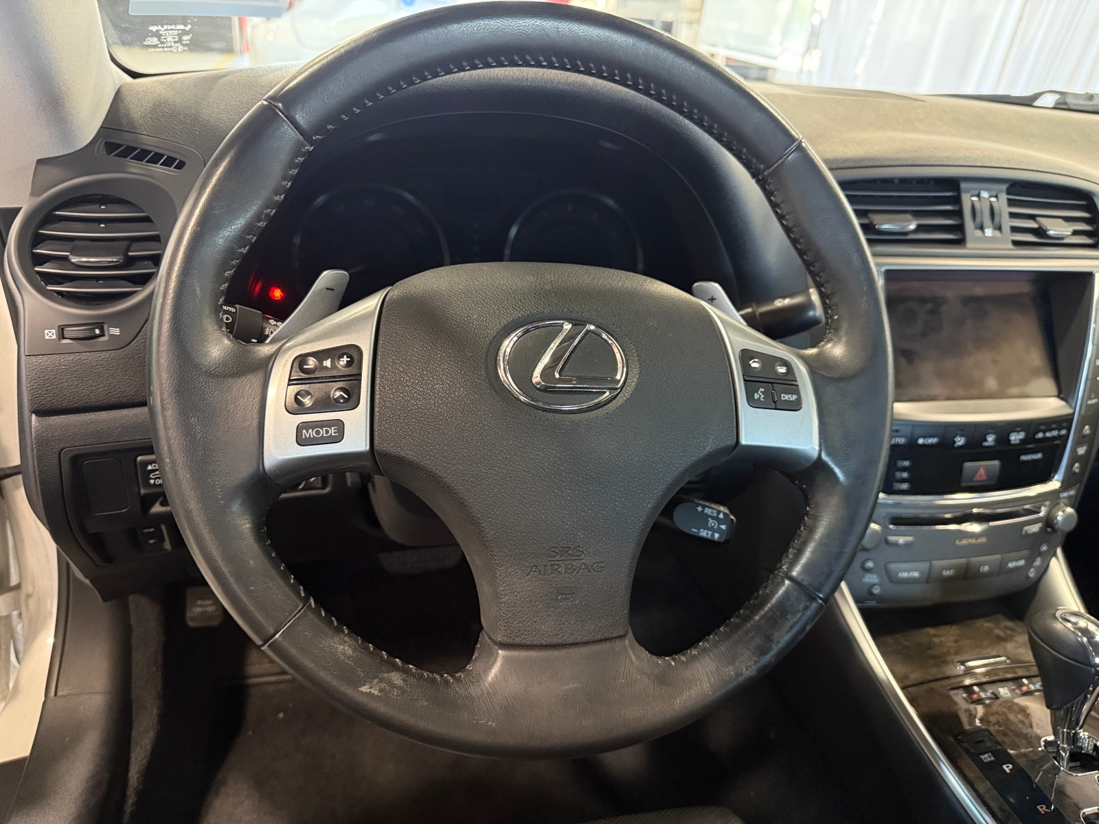 Thumbnail: 2011 Lexus IS - 4