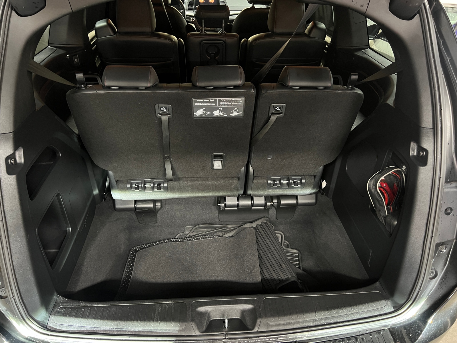 Thumbnail: 2023 Honda Odyssey - 6