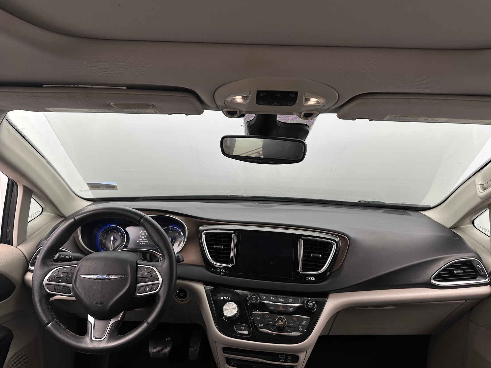 Thumbnail: 2018 Chrysler Pacifica - 2