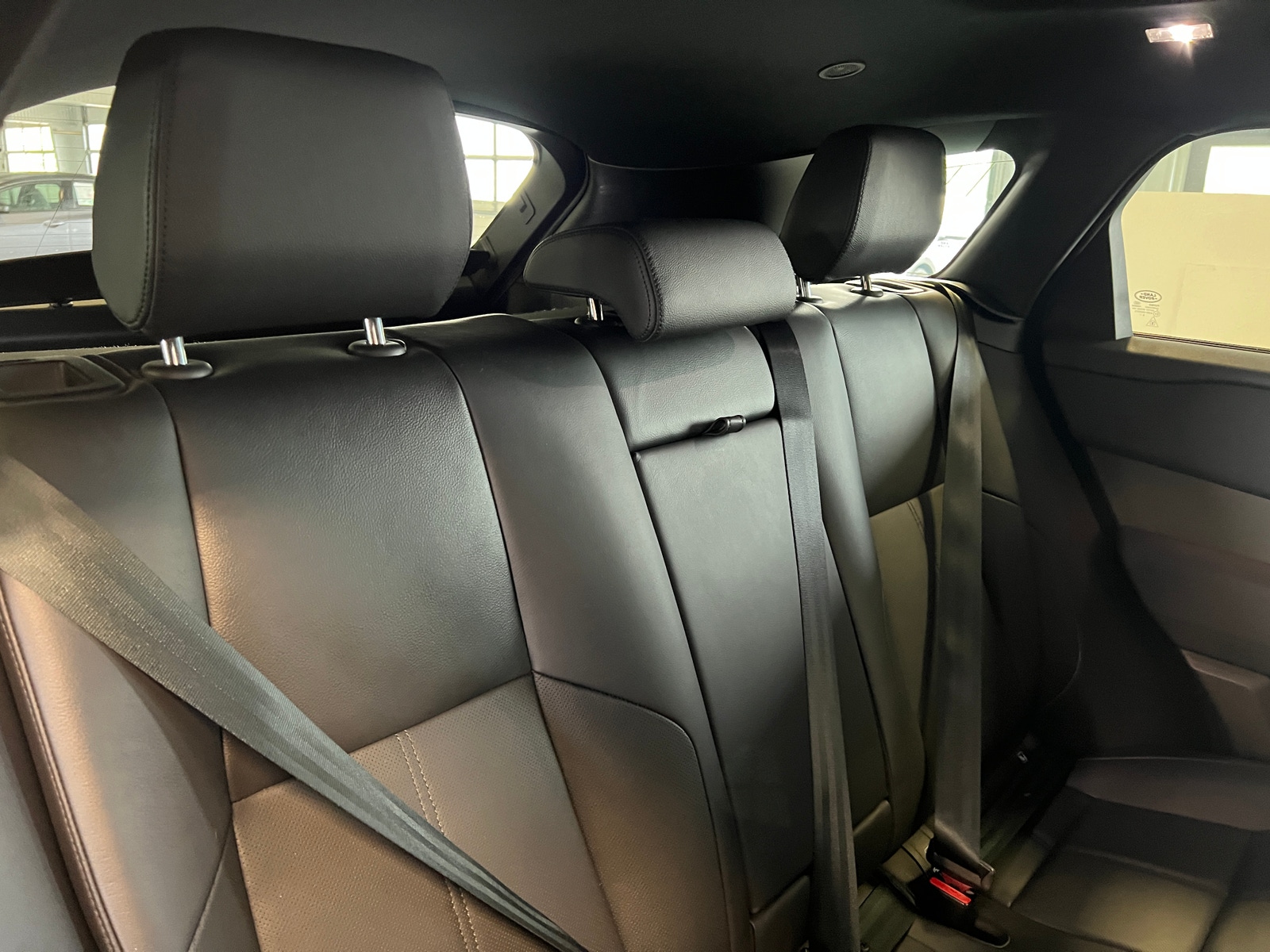 Thumbnail: 2025 Land Rover Range Rover Velar - 5