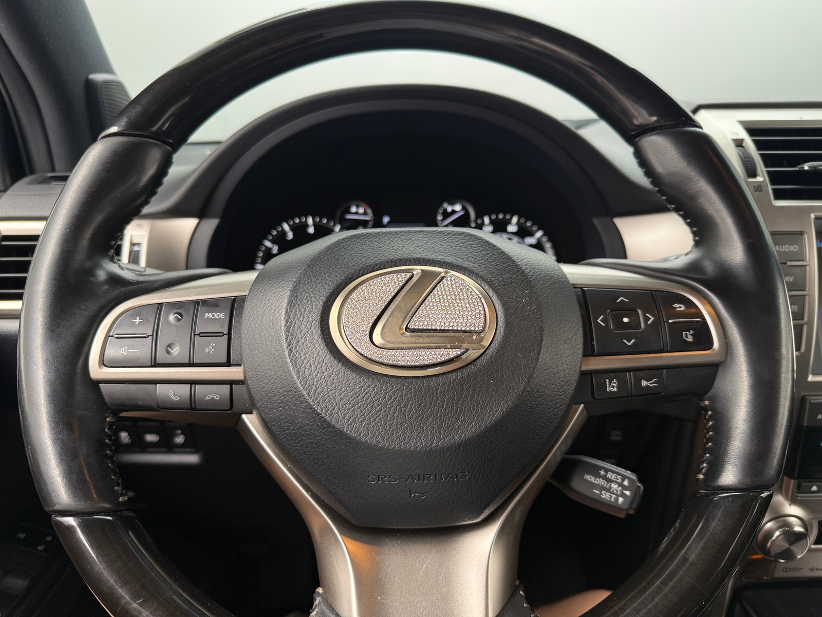 Thumbnail: 2021 Lexus GX - 4