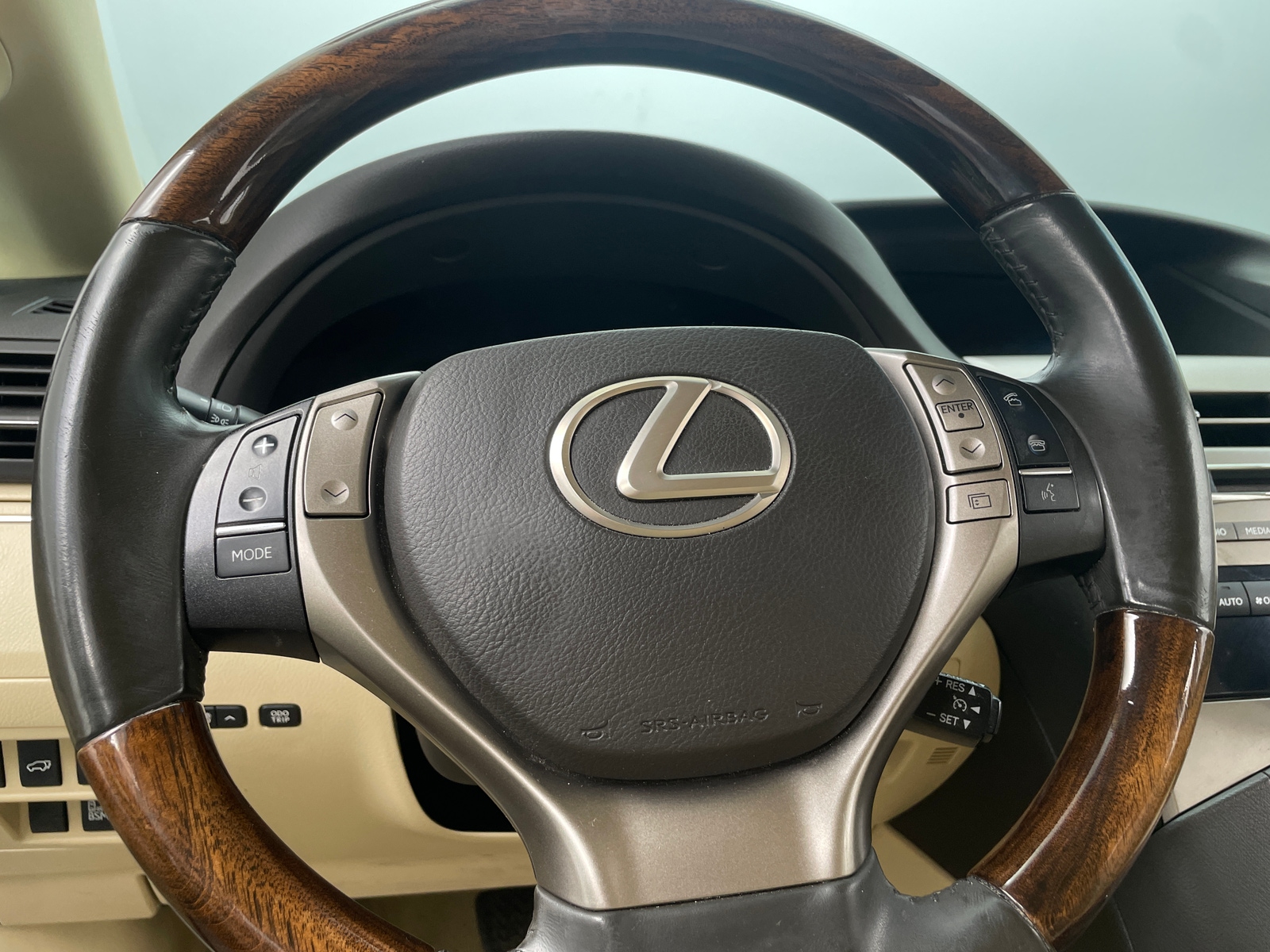 Thumbnail: 2014 Lexus RX - 5
