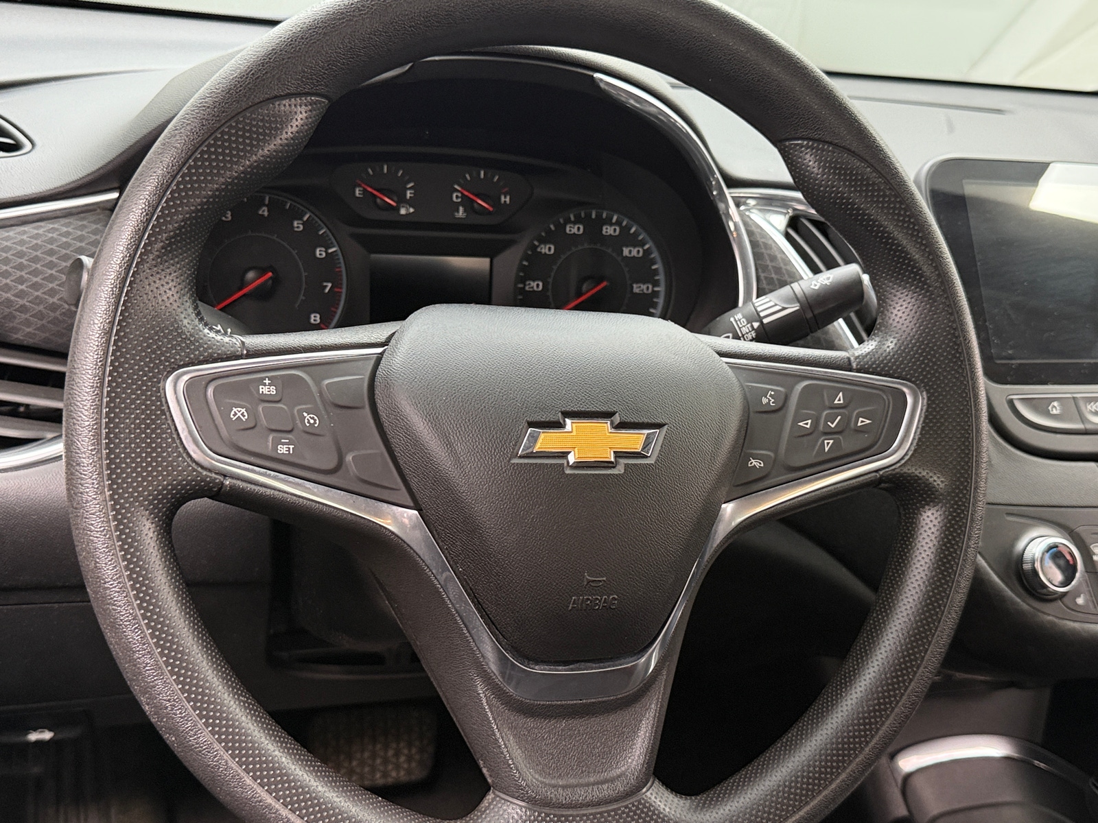 Thumbnail: 2019 Chevrolet Malibu - 5