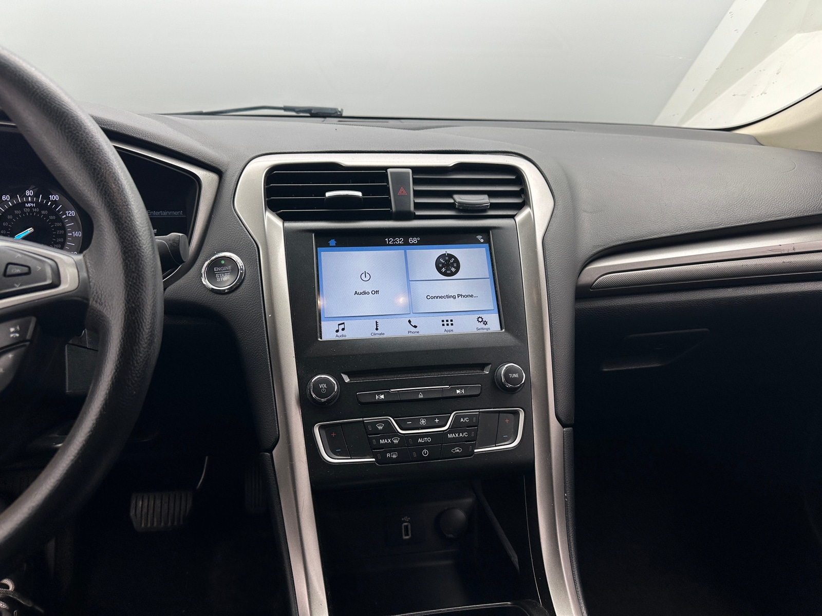 Thumbnail: 2018 Ford Fusion - 4